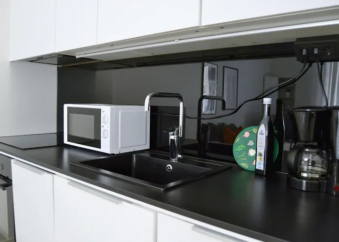Modern And Bright Studio With Top Location